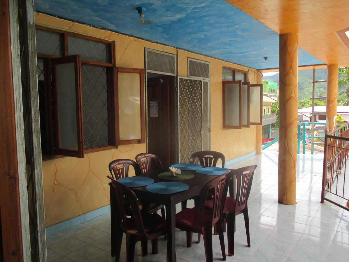 Dili Central Backpackers Hostel Exterior photo